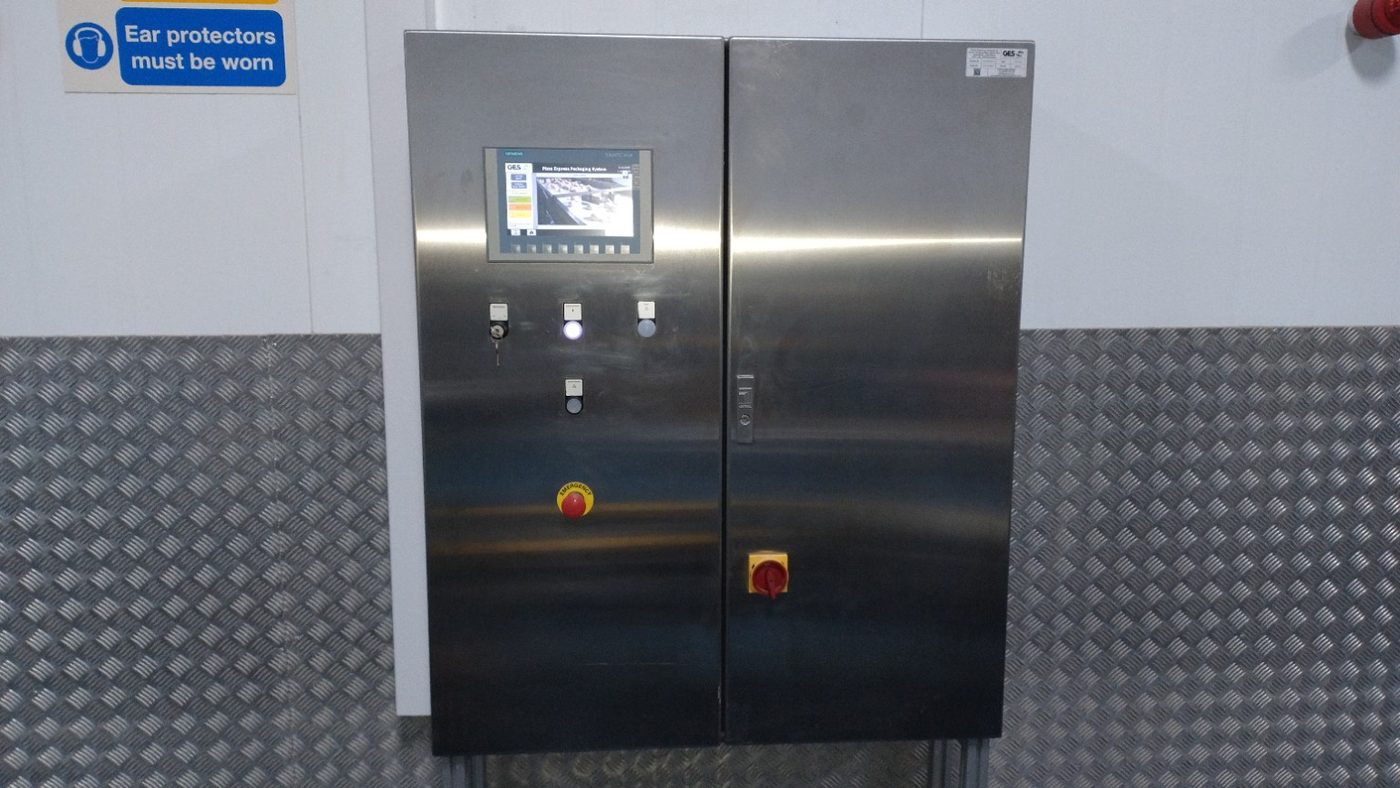 Stainless steel control panel with HMI